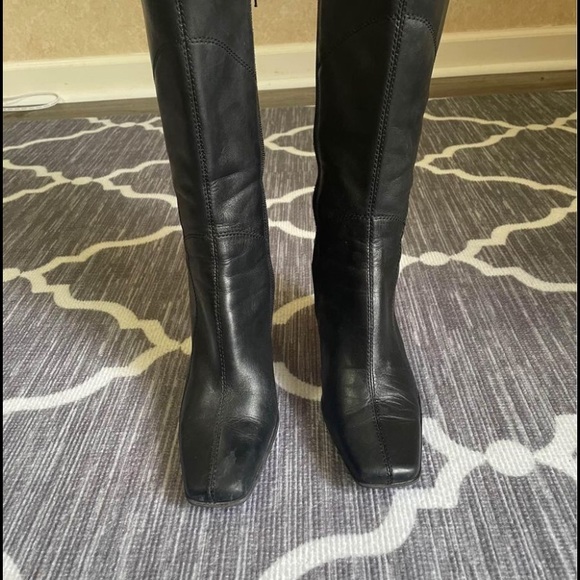 Bandolino Leather Mid High Black Boots - Picture 3 of 6